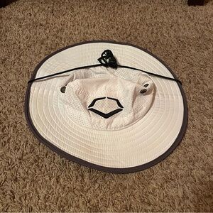 Evoshield Bucket Hat